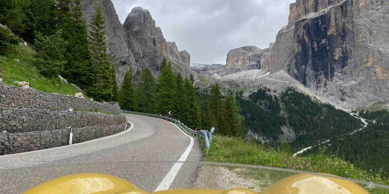 Wohnmobile und Wohnwagen auf entlegene Campingplätze überführen